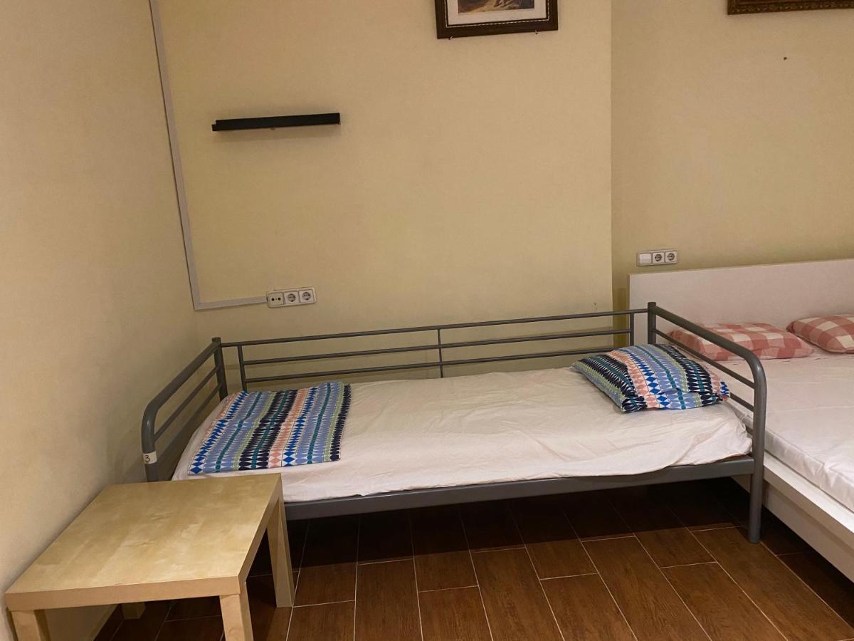 Hostal Granvia 628 Barselona Dış mekan fotoğraf