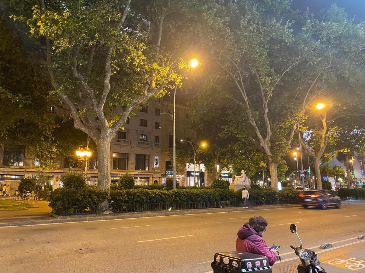Hostal Granvia 628 Barselona Dış mekan fotoğraf