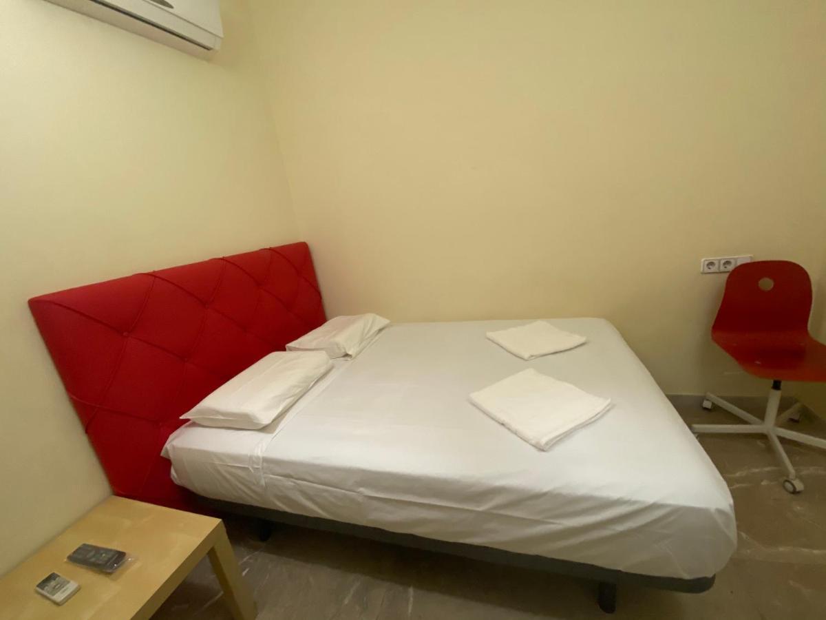Hostal Granvia 628 Barselona Dış mekan fotoğraf