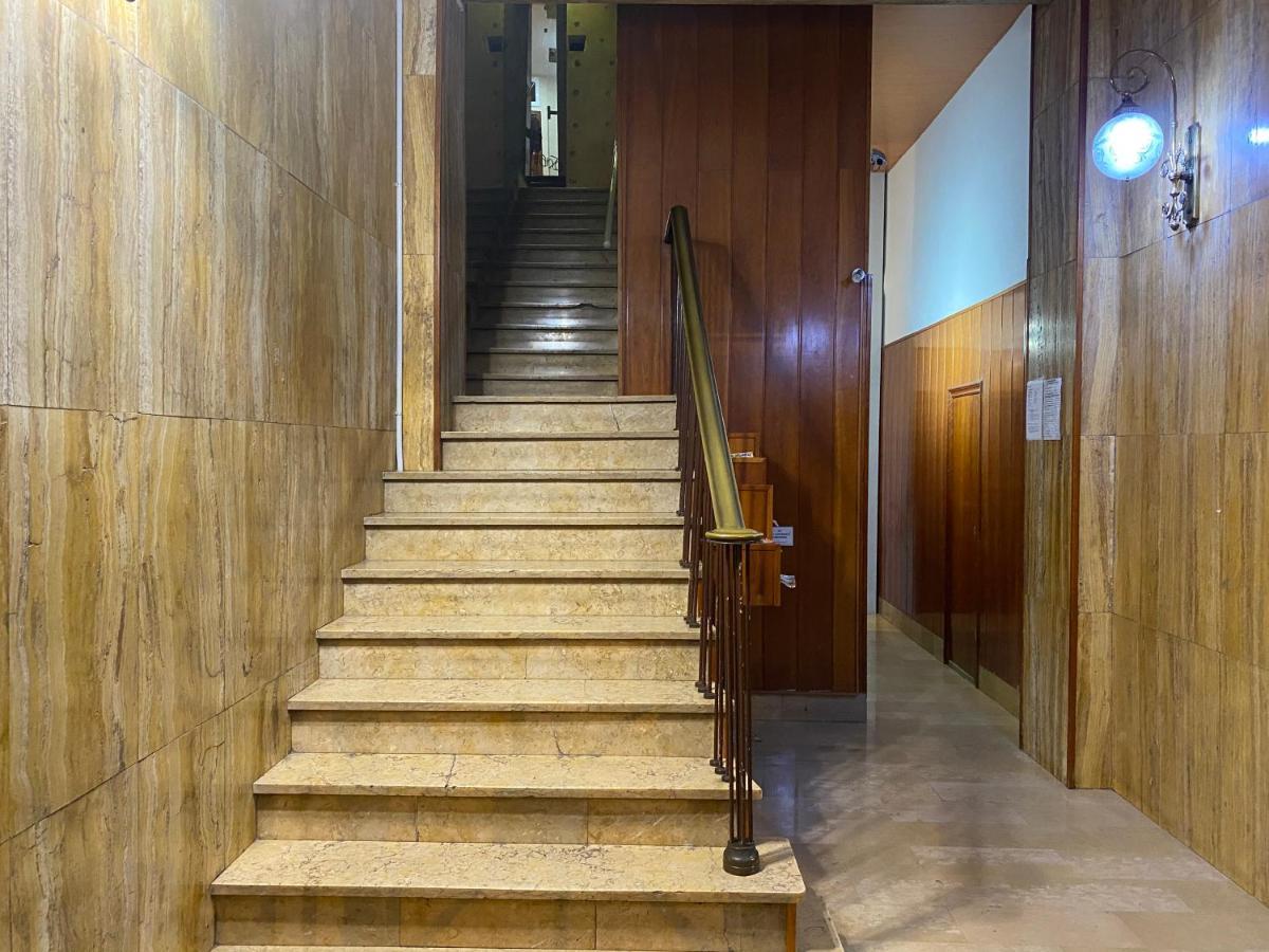 Hostal Granvia 628 Barselona Dış mekan fotoğraf