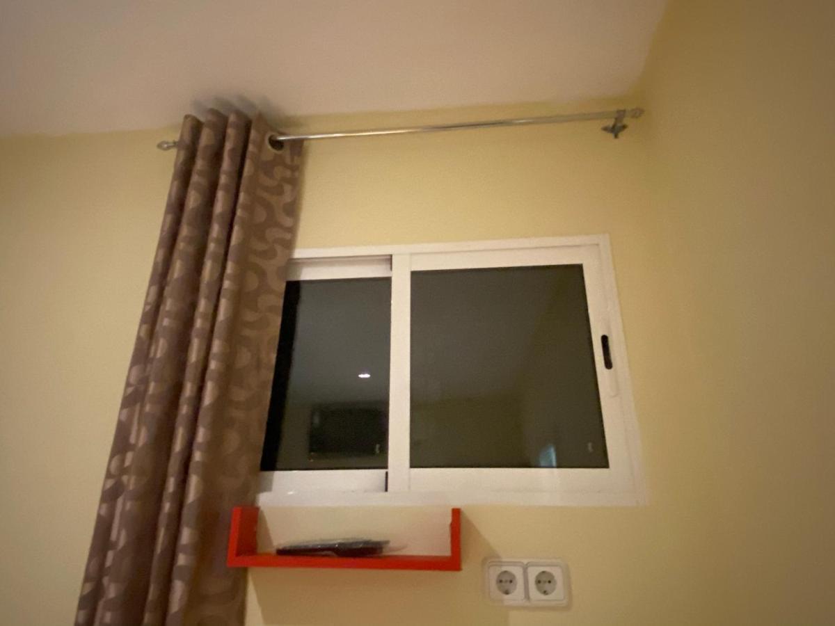 Hostal Granvia 628 Barselona Dış mekan fotoğraf