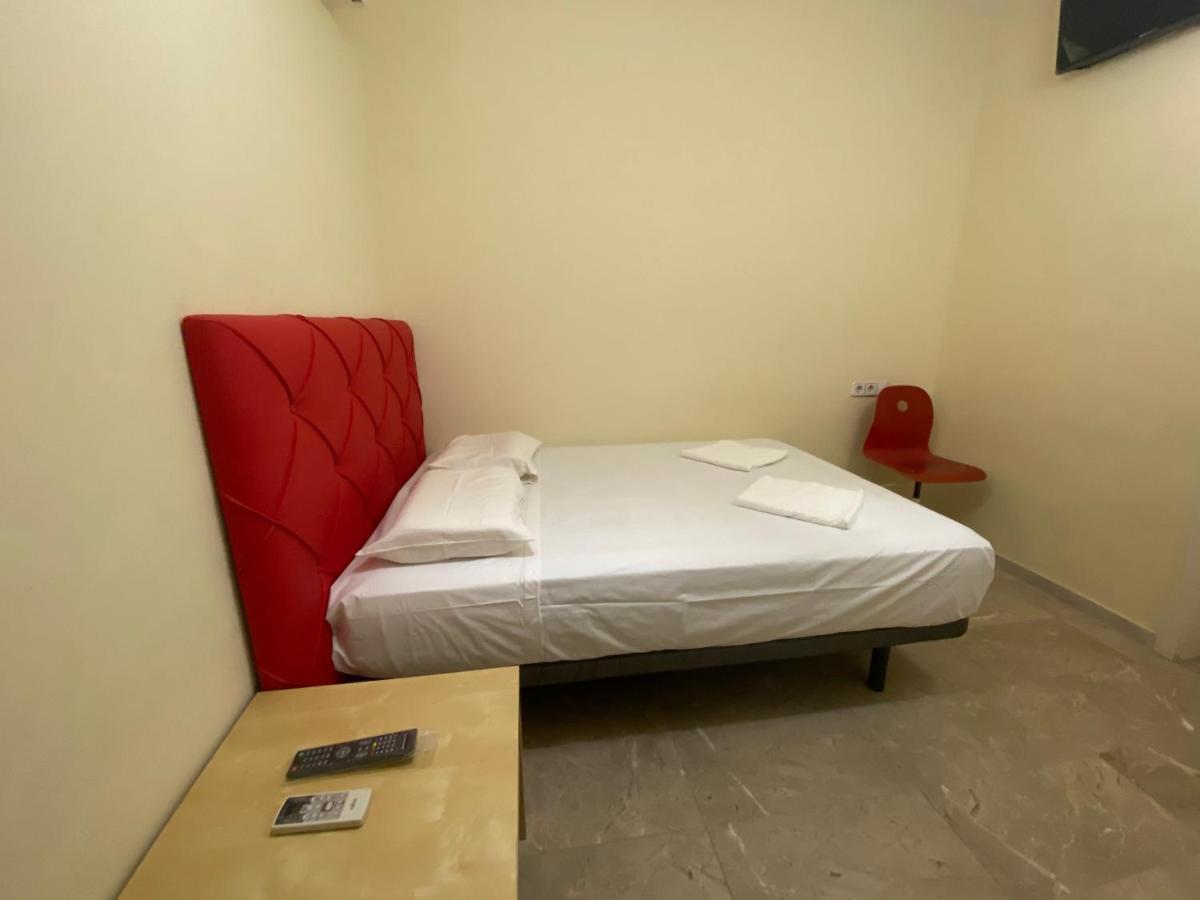 Hostal Granvia 628 Barselona Dış mekan fotoğraf