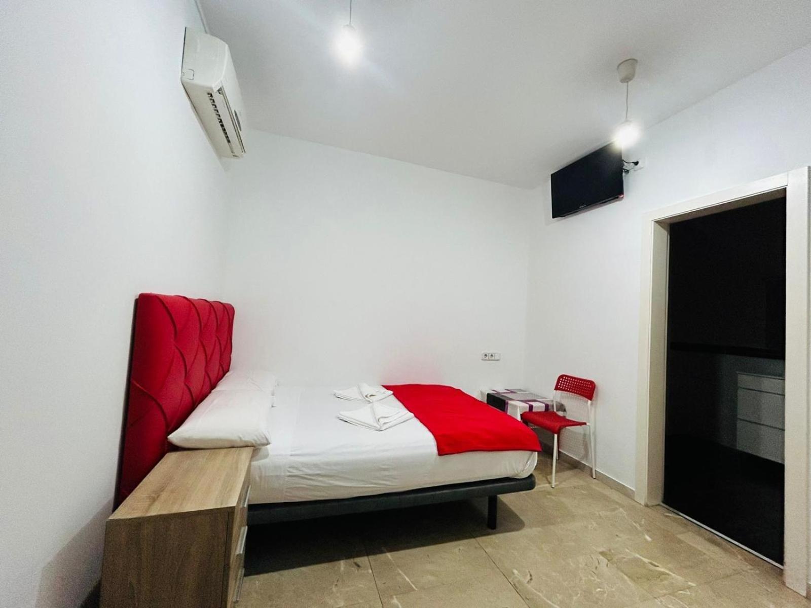 Hostal Granvia 628 Barselona Dış mekan fotoğraf